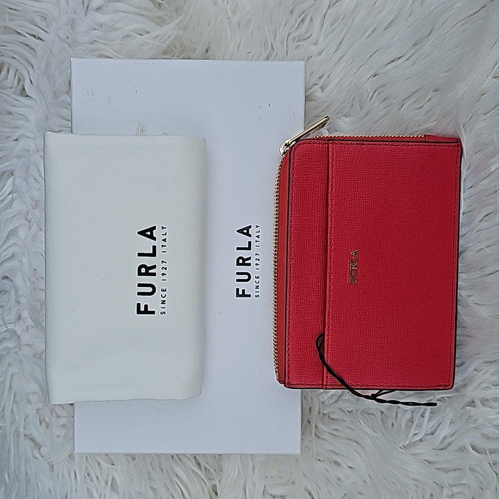 Furla Card Wallet with zip
